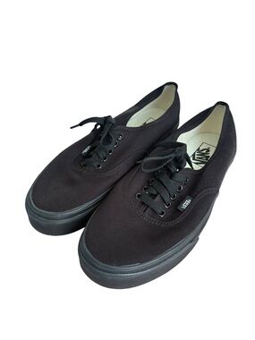 NWOB Vans authentic all black sneakers size Men’s 8.5/W 10.